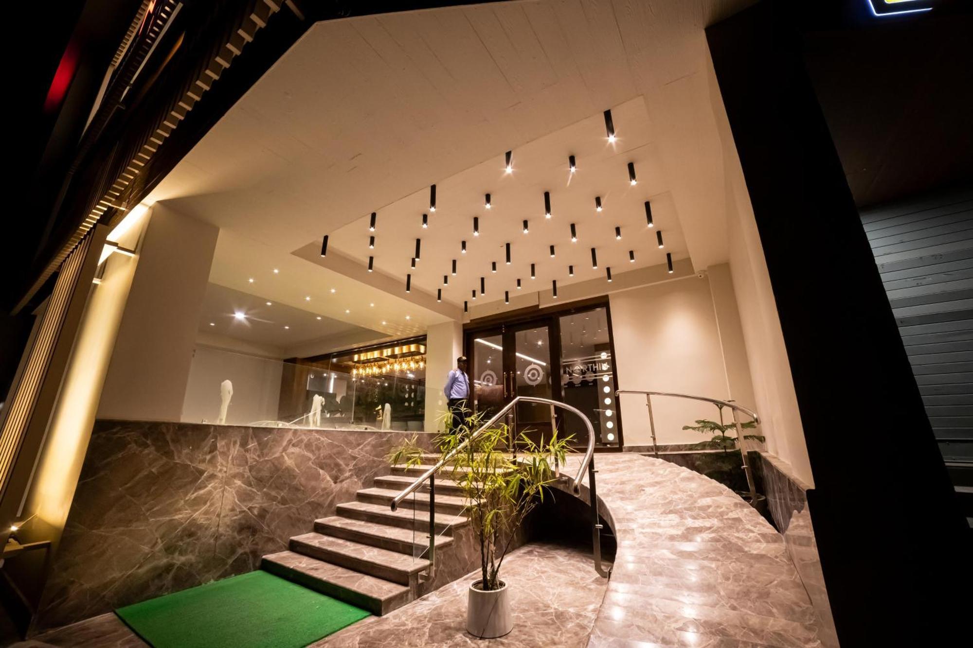 Northin Hotel コルカタ エクステリア 写真