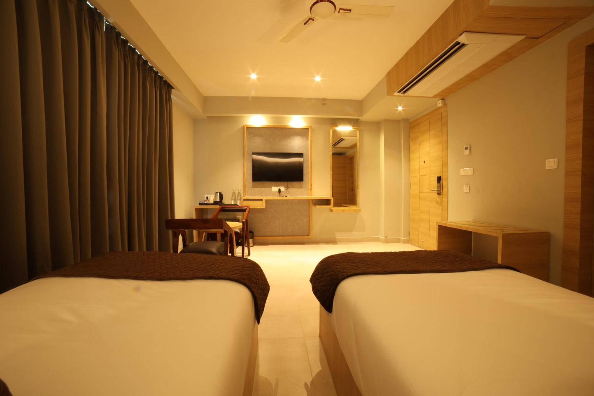 Northin Hotel コルカタ エクステリア 写真