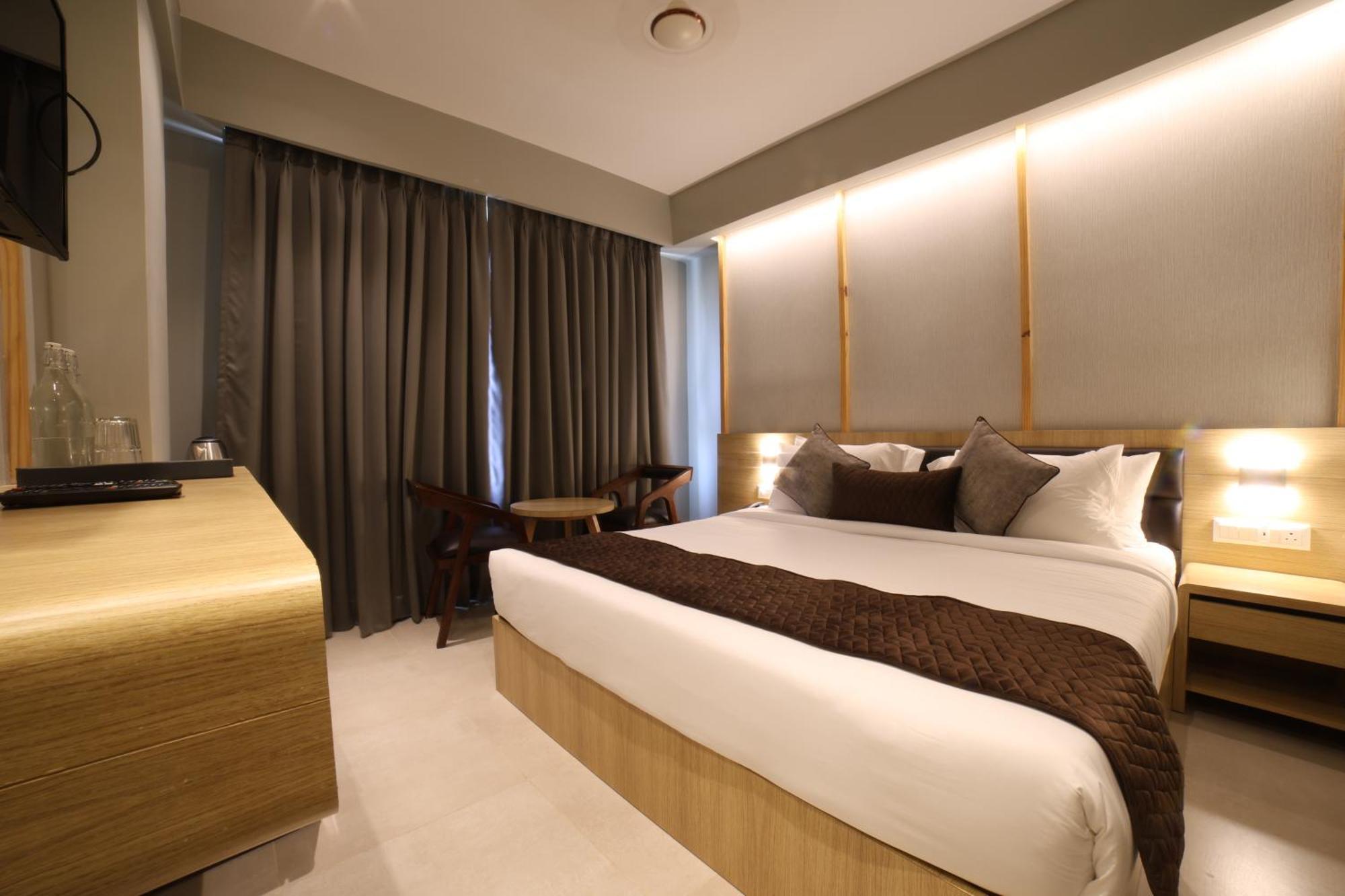 Northin Hotel コルカタ エクステリア 写真