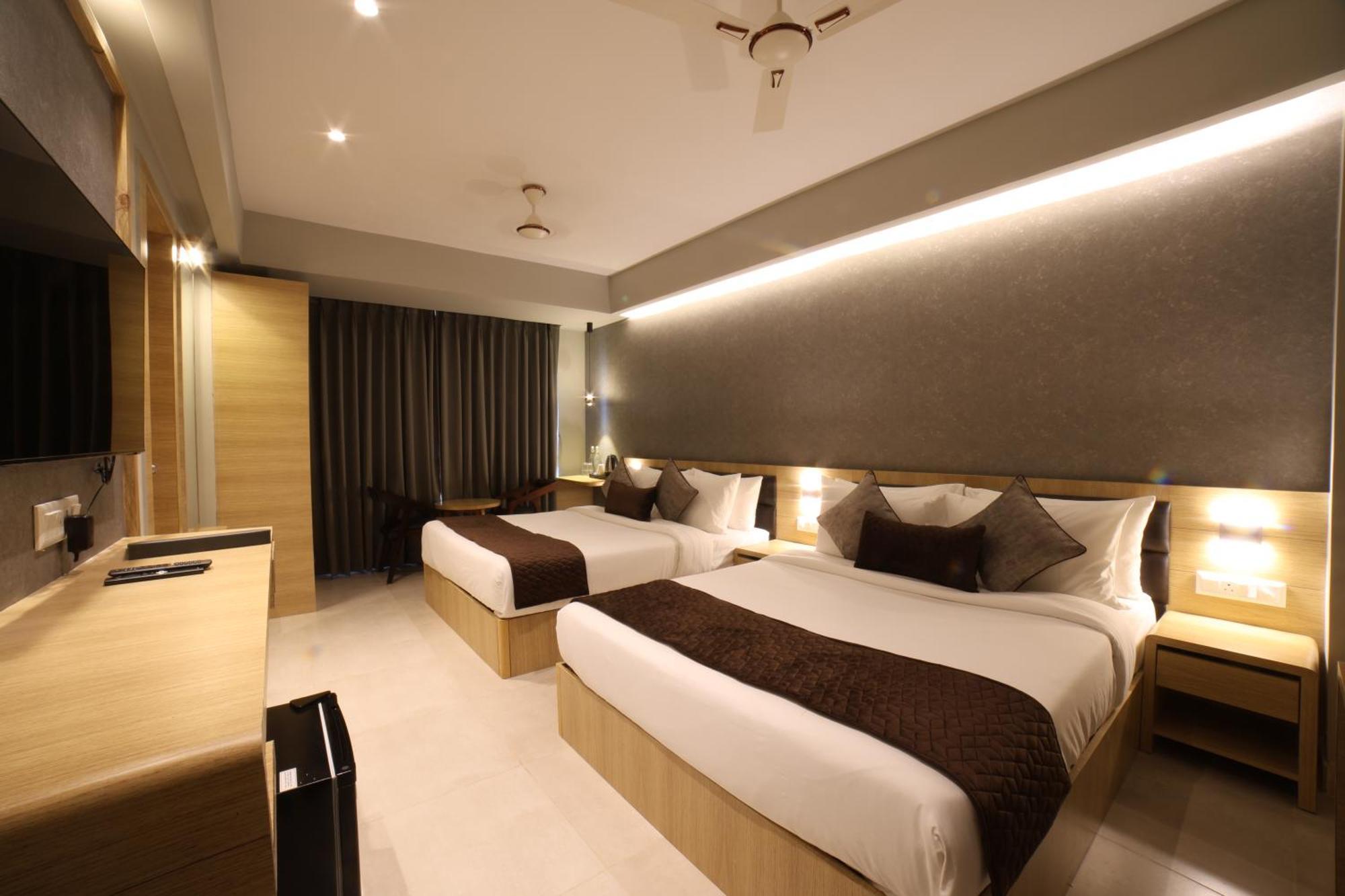 Northin Hotel コルカタ エクステリア 写真