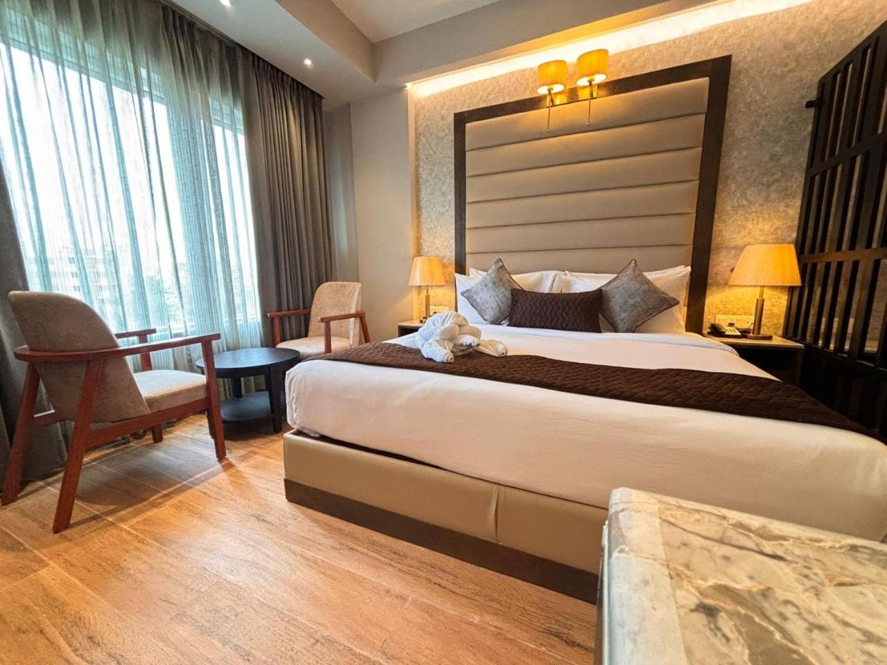 Northin Hotel コルカタ エクステリア 写真